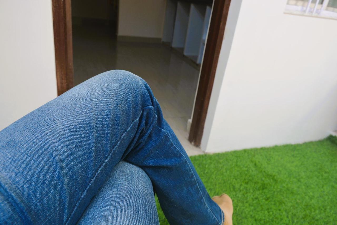 Yellow Homestay - Modern 2Bhk Ac Stay جبلبور المظهر الخارجي الصورة